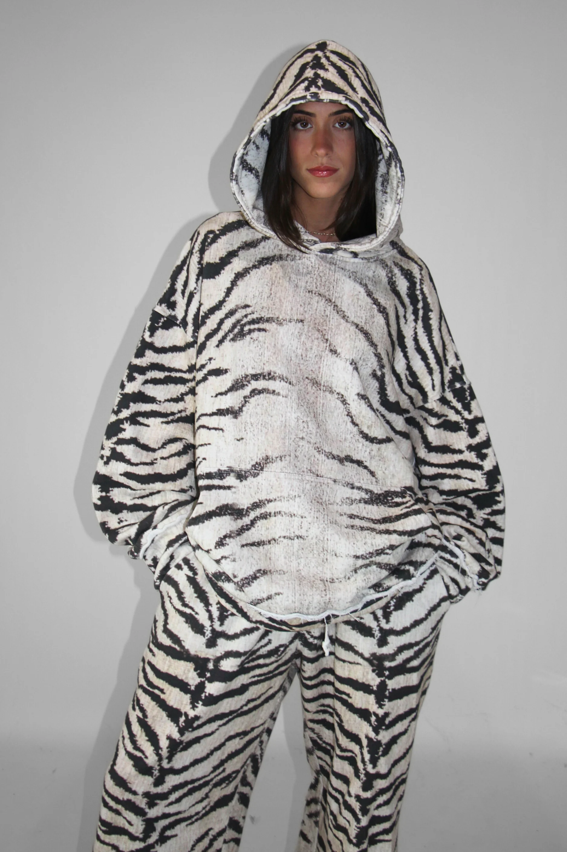 The Zebra Hoodie French Terry - Image 2