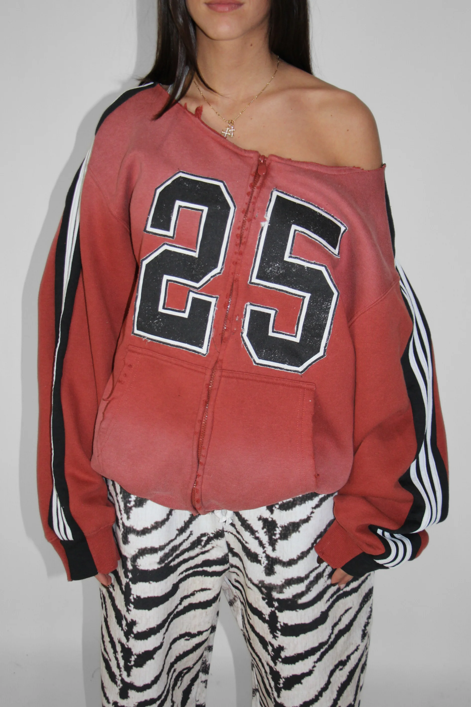 ZIP UP #25 - Image 2